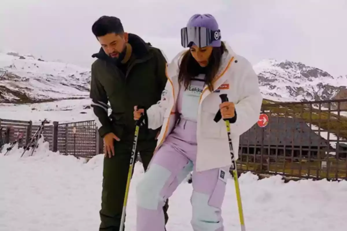 Anabel Pantoja se ha estrenado con los esquís