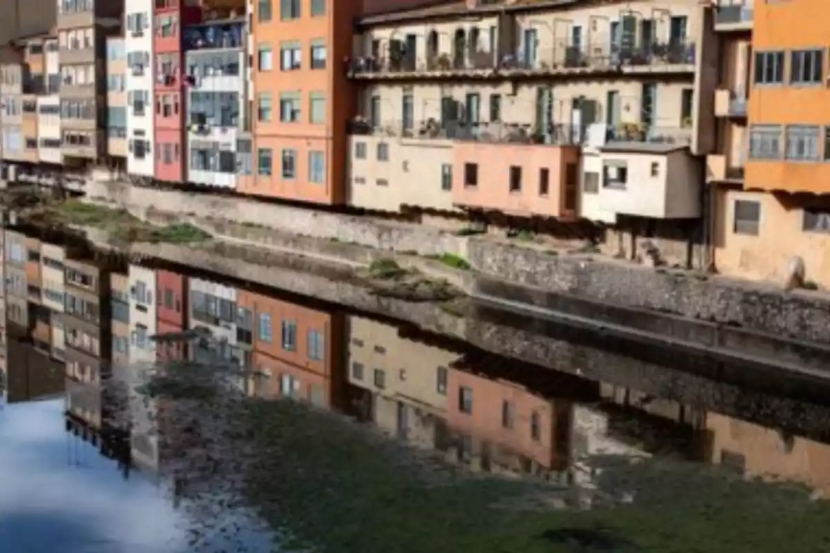 Una panorámica del Onyar a su paso por Girona