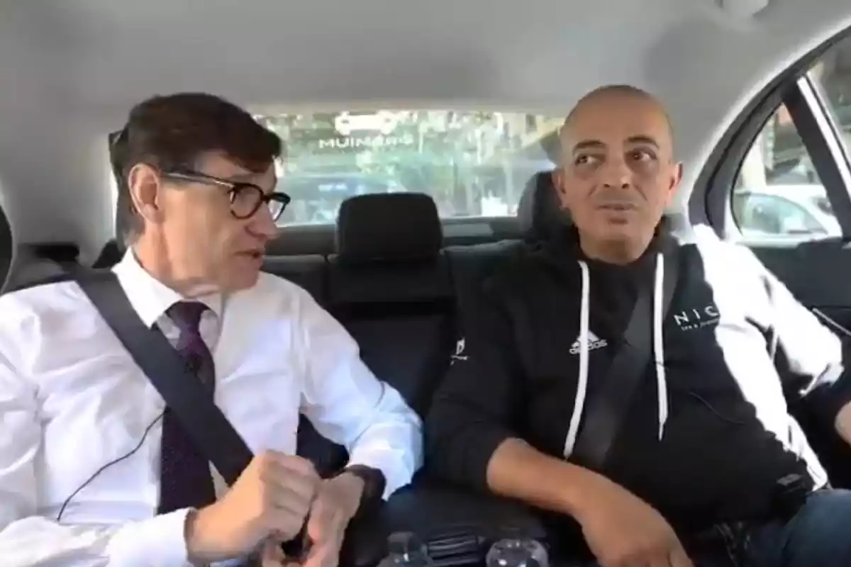 Illa y Álvarez, en la charla dentro de un taxi