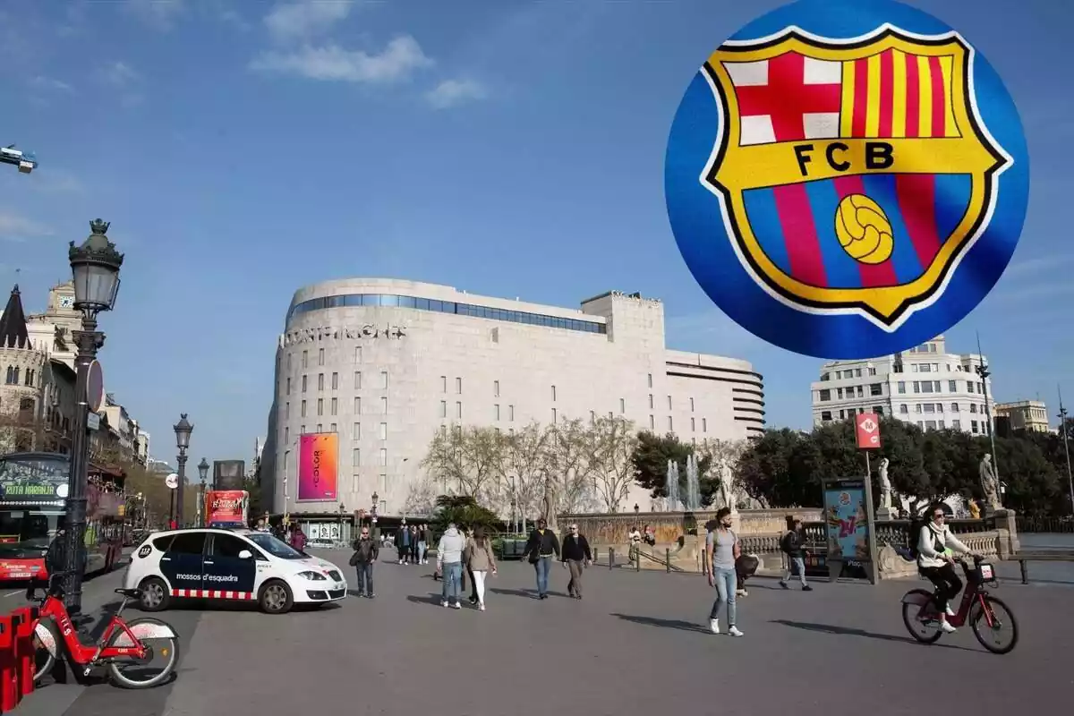 El Corte Inglés de Plaza Catalunya con el escudo del Barça