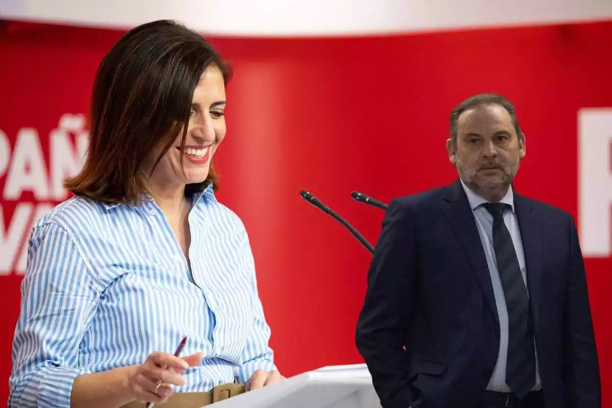 La portavoz del PSOE, Esther Peña, y José Luis Ábalos