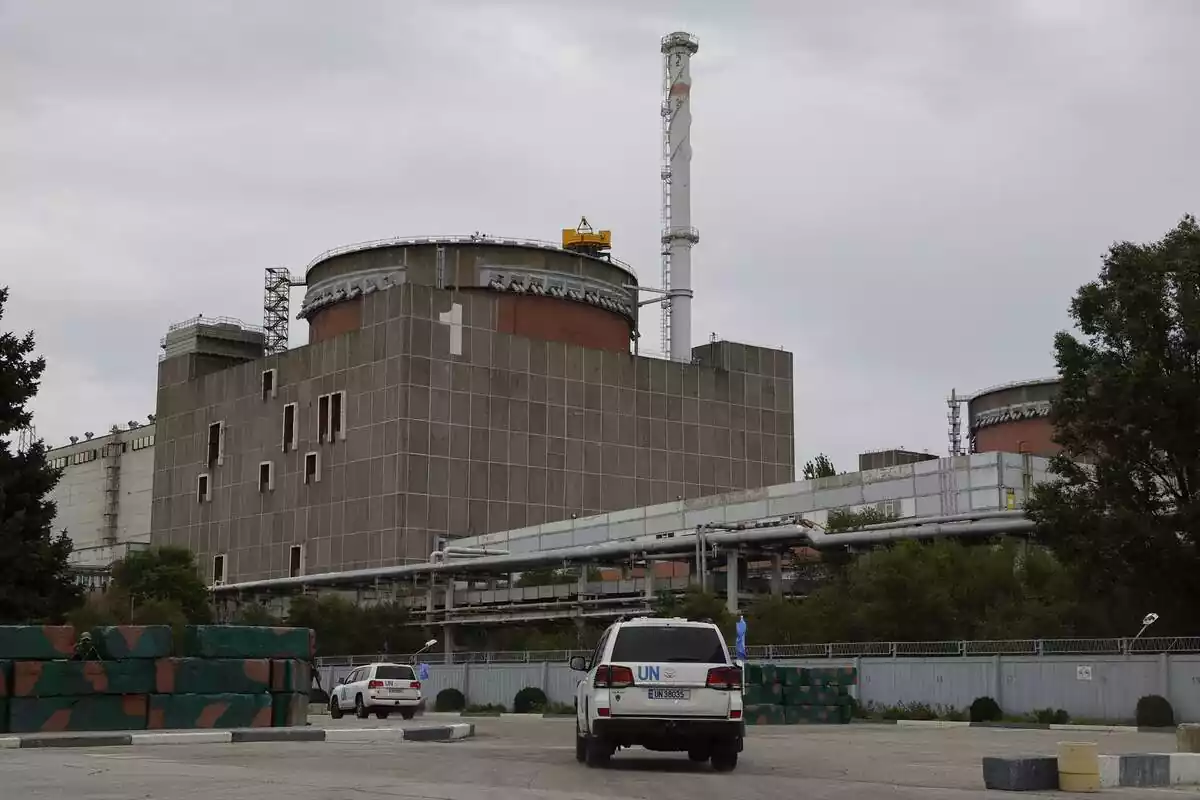 Un convoy de la ONU entra en la central nuclear de Zaporiyia