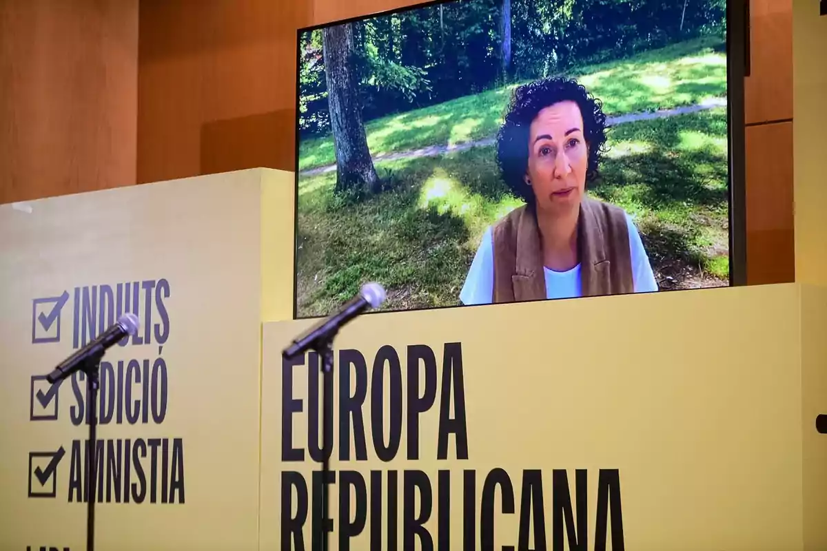 La secretaria general de ERC, Marta Rovira, en una intervención telemática