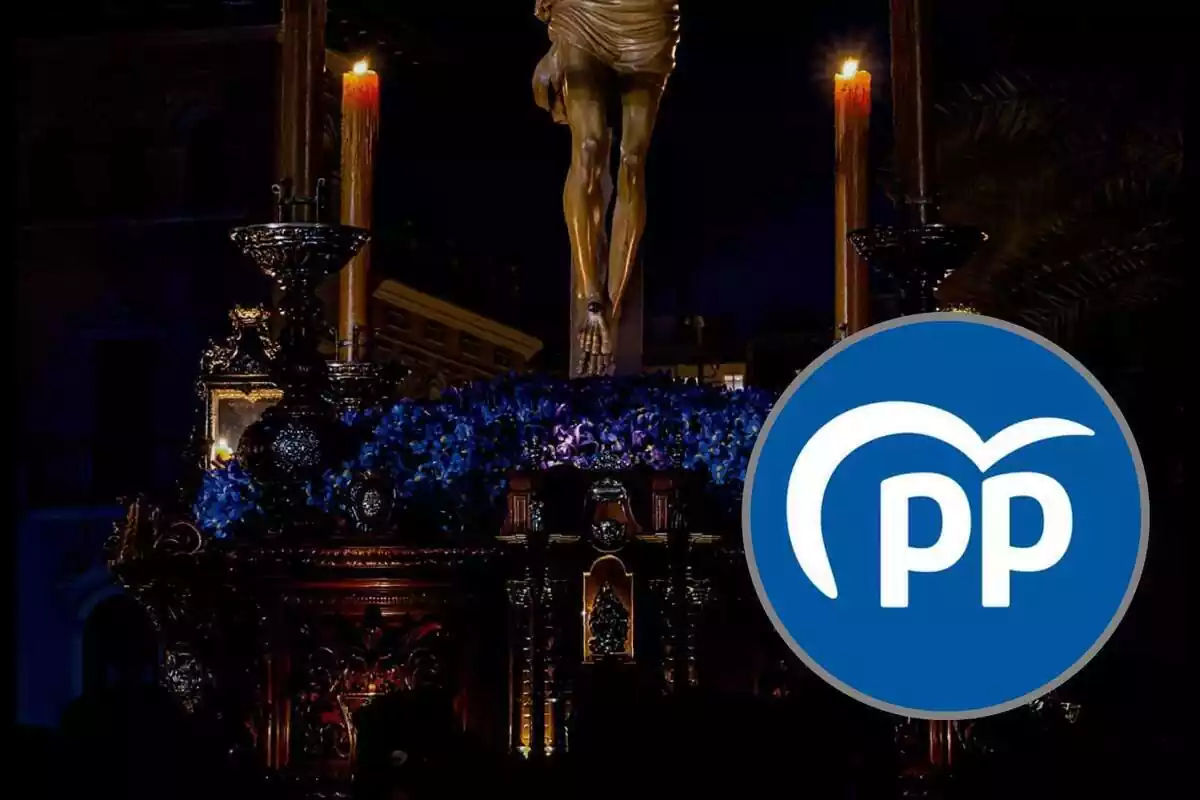 Semana Santa con el logo del PP