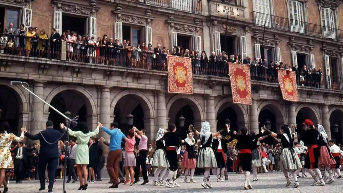 Baile de Sardana en Catalunya